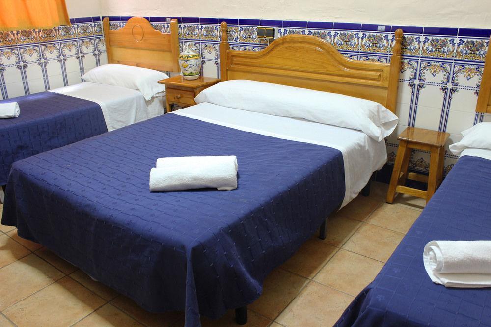 Hostal Lis Sevilla Kültér fotó