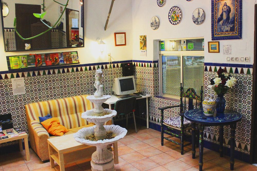 Hostal Lis Sevilla Kültér fotó