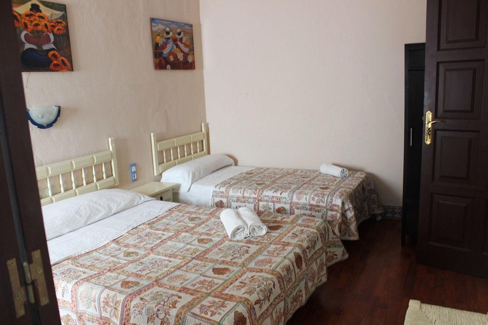 Hostal Lis Sevilla Kültér fotó