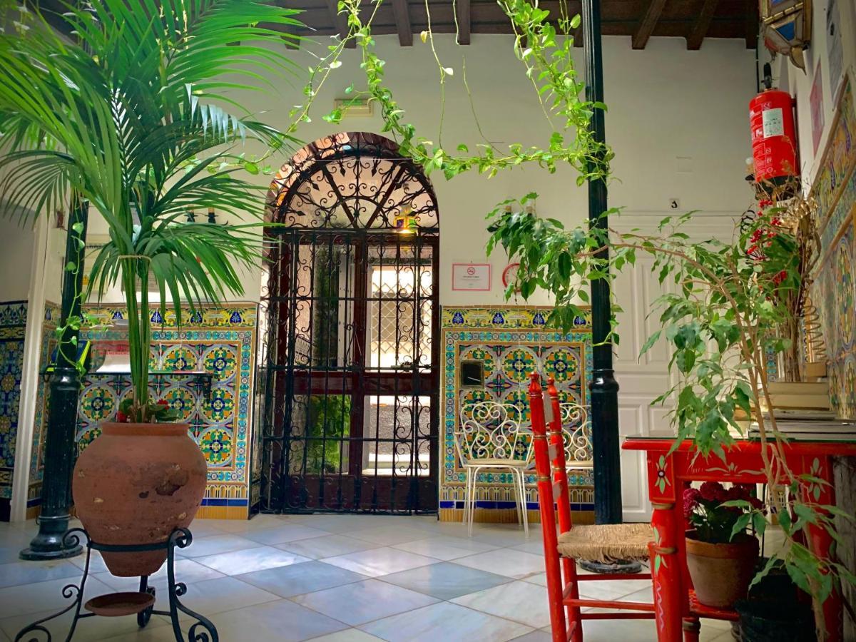 Hostal Lis Sevilla Kültér fotó