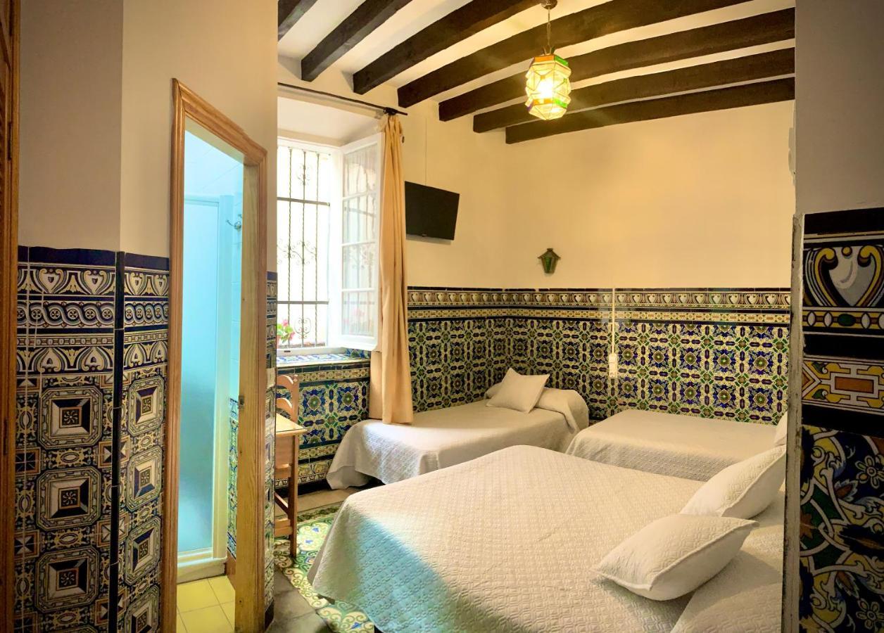 Hostal Lis Sevilla Kültér fotó